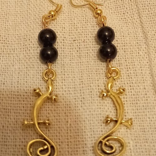 Boucles d'oreilles dorées salamandre obsidienne noire