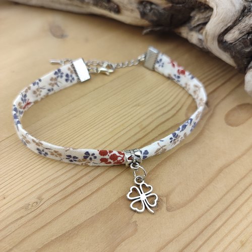 Bracelet liberty porte-bonheur - bijou tissu avec trèfle 4 feuilles - idée cadeau