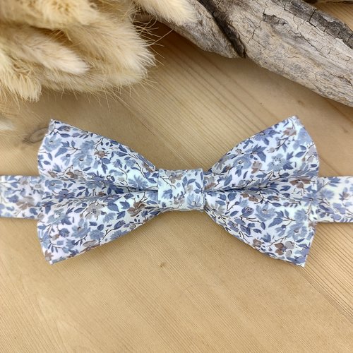 Noeud papillon double liberty bleu / pochette de costume / boutons de manchettes fleurs - mariage, communion, baptême, cérémonie