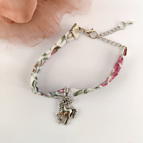 Bracelets licorne et tissu à fleurs - bijou équestre, cheval