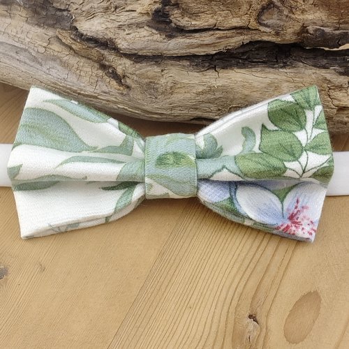 Noeud papillon vert à fleurs en satin de coton - accessoire homme, mariage, cérémonie, fête, anniversaire, idée cadeau