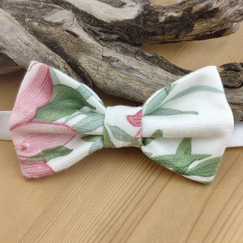 Noeud papillon fleur rose et vert à fleurs en satin de coton - accessoire homme, mariage, cérémonie, fête, anniversaire, idée cadeau
