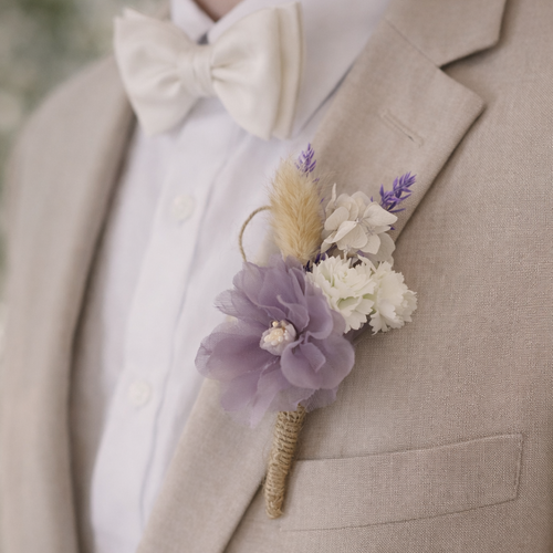 Boutonnière lavande fleurs organza et fleurs séchées - accessoire mariage, épinglette homme pour costume de cérémonie