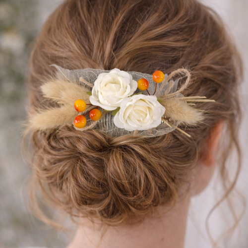 Peigne floral mariée - accessoire de cheveux mariage, demoiselle d'honneur, cortège - coiffe chignon