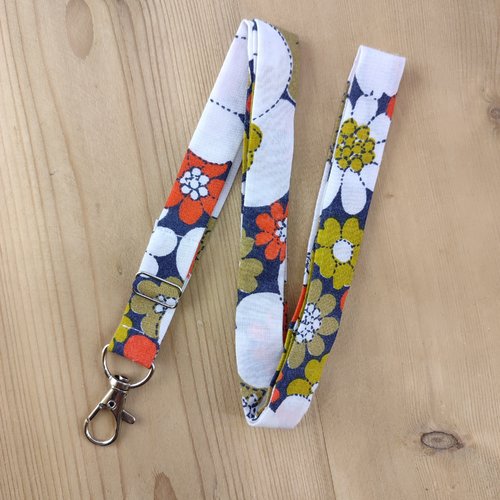 Dragonne réglable tissu fleurs style vintage - tour de cou, cordon téléphone, porte clés badge infirmière, soignant