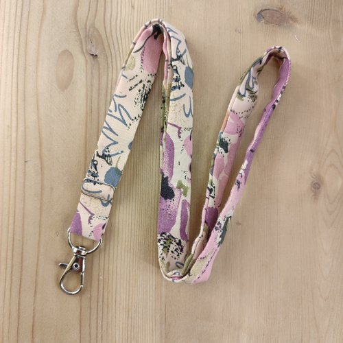 Tour de cou infirmière tissu à fleurs - dragonne porte badges - cordon téléphone, porte clés infirmière, soignant, scolaire