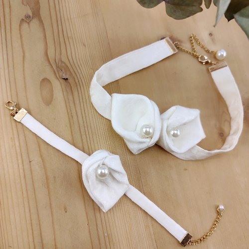 Collier et/ou bracelet avec fleur callas en tissu ivoire - bijoux pour mariée - accessoire mariage ras du cou, bracelet manchette