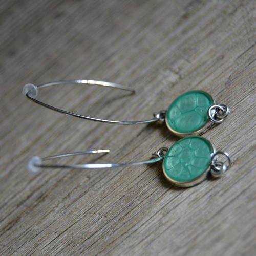 Boucles d'oreilles argent vert-boucles d'oreilles pendantes vert émeraude-boucles traversantes-boucles d'oreilles longues vertes-st patrick