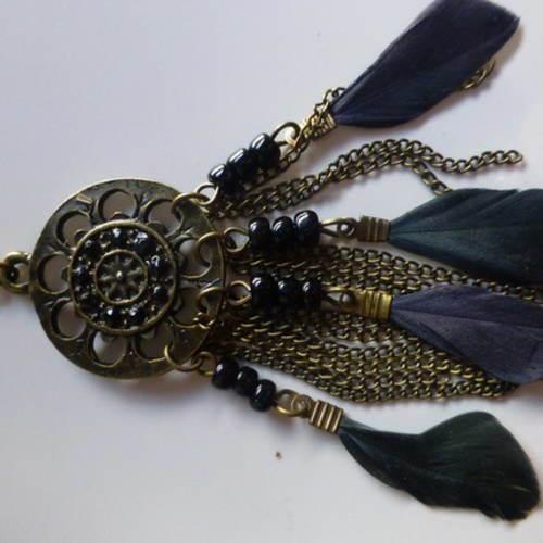 Collier pendentif attrape-rêve bronze plumes et perles bleues 