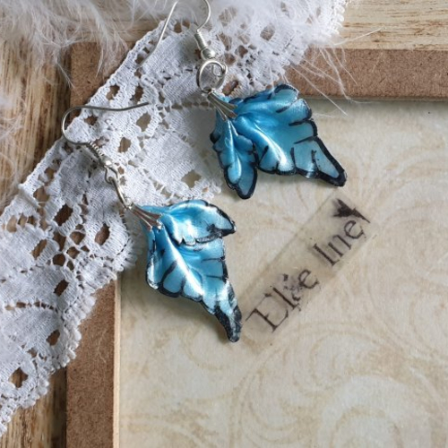 Boucles d'oreille ailes de papillon bleu ciel en polymere