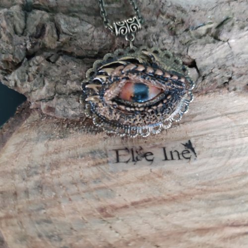 Collier oeil de dragon en polymère