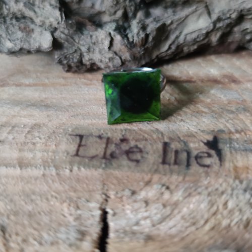 Bague en résine pour enfant, diamant carré vert