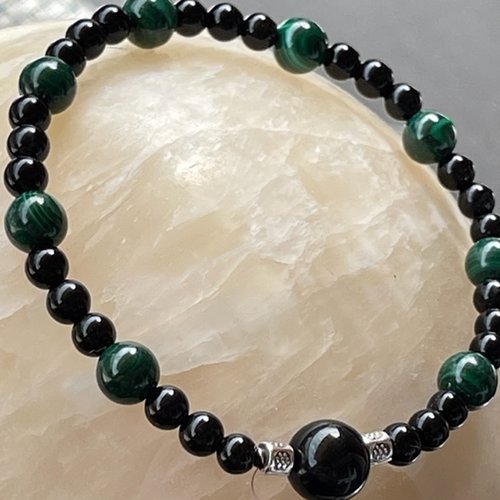 Bracelet perles naturelles noires et vertes