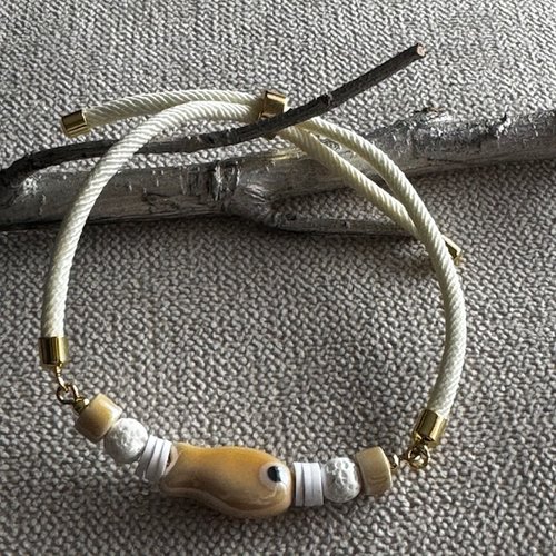 Bracelet réglable cordon torsadé perle poisson