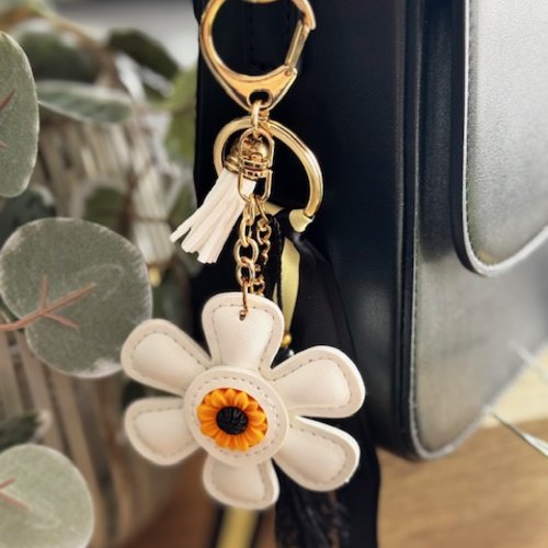 Porte clés / bijou de sac message "cheffe de gang"