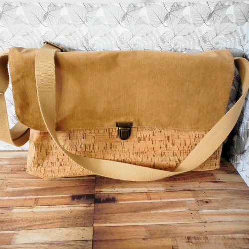 Sac bandoulière femme homme, liège naturel, velours mille-raies beige, sac licorne beige, cadeau anniversaire noël, sac vegan