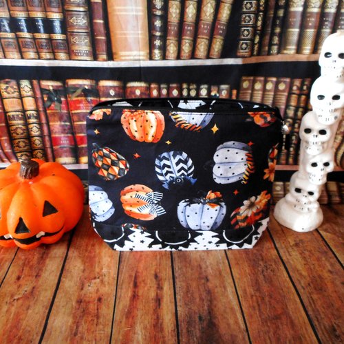 Trousse halloween, citrouilles noires grises oranges et soleils noirs, pochette rangement, trousse femme homme, accessoire halloween