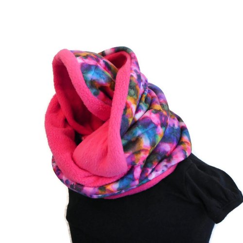 Snood hiver double tour, tour de cou pour femme ou homme, echarpe circulaire, polaire fuchsia molleton tâches multicolores