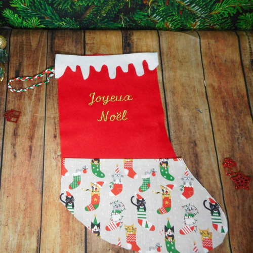 Chaussette de noël pour chat, feutrine rouge, cadeau personnalisé, coton chats dans chaussettes, broderie "joyeux noël + nom"