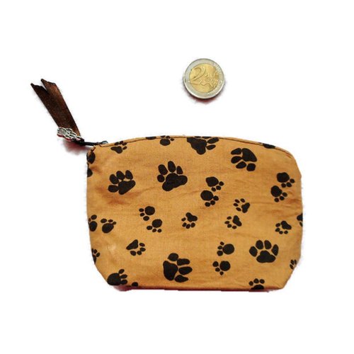 Petit porte-monnaie empreintes de pattes marrons fond marron clair tissu coton, breloque patte porte-monnaie chien chat