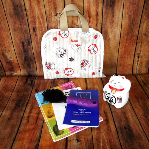 Trousse de toilette vanity pour chat, cadeau chat, valisette rangement matelassée, maneki neko beige, petit modèle