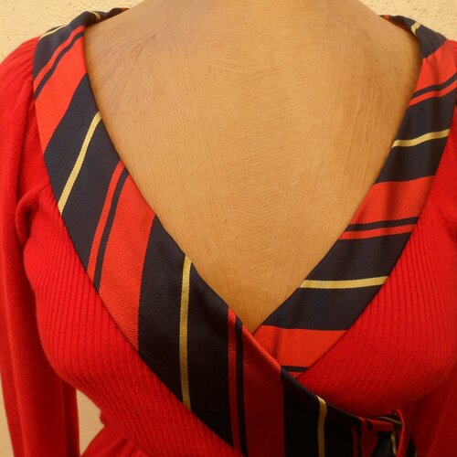 Robe cravate rouge jersey tartan ecossais cravate soie vintage creation unique silk tie