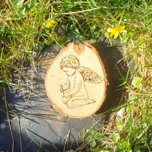 Ange gravure sur bois, décoration, hommage