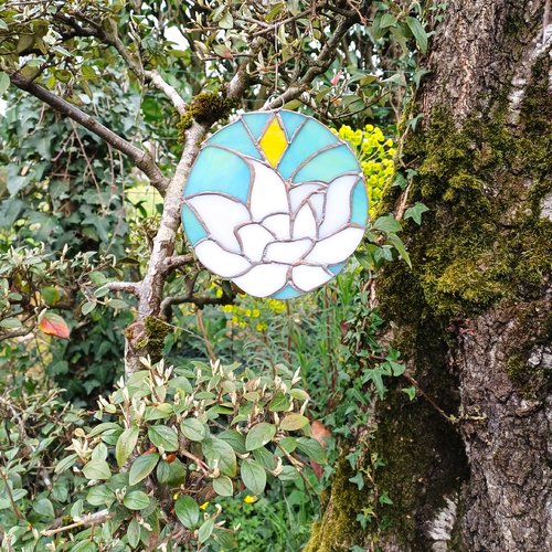 Décoration en verre, vitrail lotus