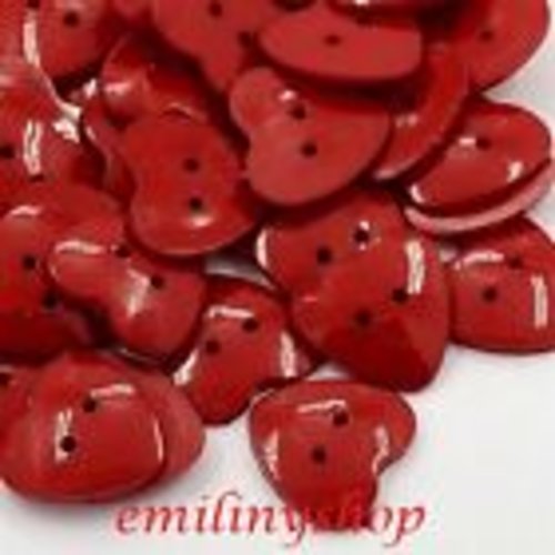 Lot 20 boutons coeur 14 mm rouge 2 trous neuf