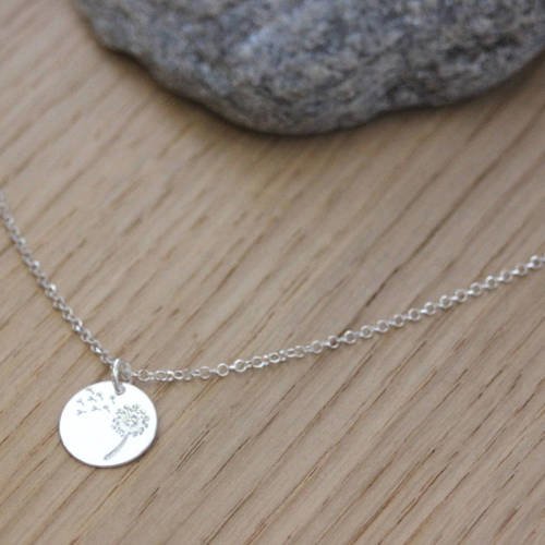 Collier en argent massif avec pendentif médaille gravée pissenlit