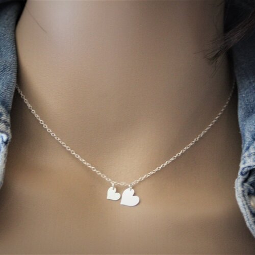 Collier minimaliste ras de cou en argent massif 2 coeurs