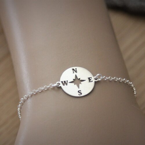 Bracelet minimaliste en argent massif 925 médaille rose de vents / boussole