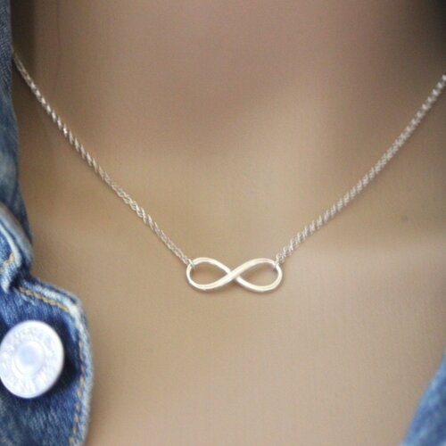 Collier infini 22mm en argent massif minimaliste ras du cou