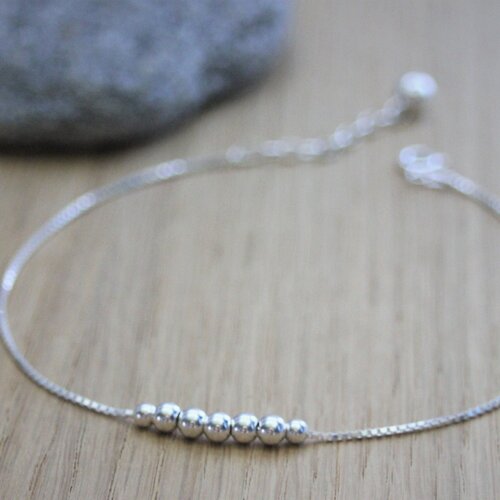 Bracelet chaine de cheville minimaliste en argent massif rang de perles