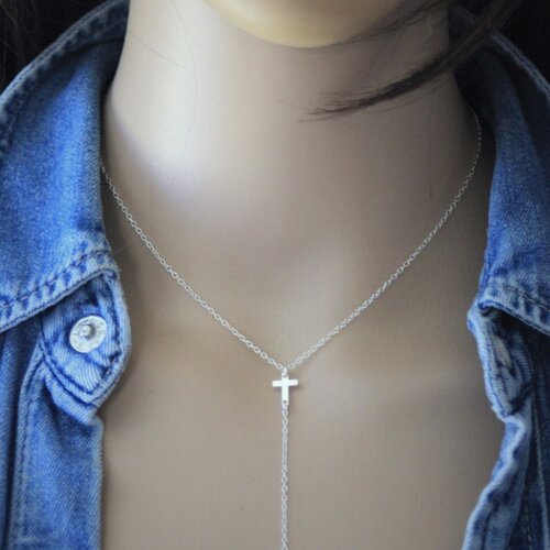 Collier cravate de style y en argent massif pendentif double croix