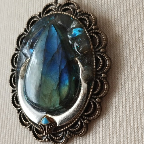 Collier labradorite