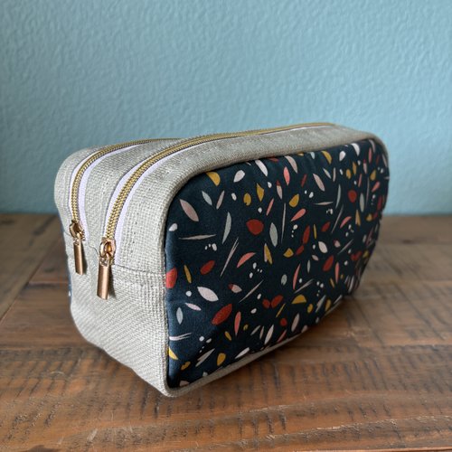 Petite trousse de toilette double