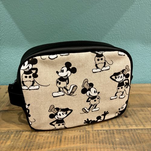 Trousse de toilette enfant