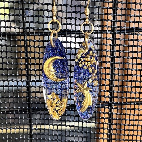 Boucles d'oreilles "nuit asymétrique" moyennes