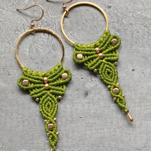 Boucles d'oreilles "ensoya", micro macramé, vert, doré
