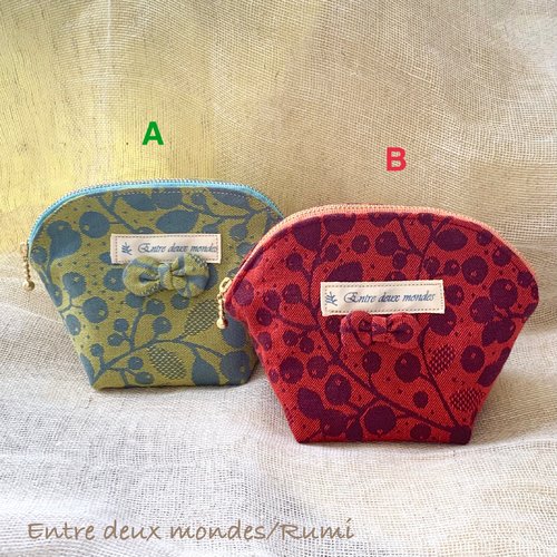 Pochette coquillage en tissu basque – motif olive & ruban