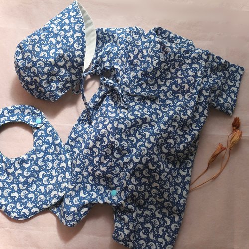 Ensemble bébé japonais 0–3 mois – salopette jinbei – petites baleines d’été