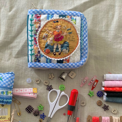 Petit kit de couture patchwork japonais – pièce unique 14 × 14 cm