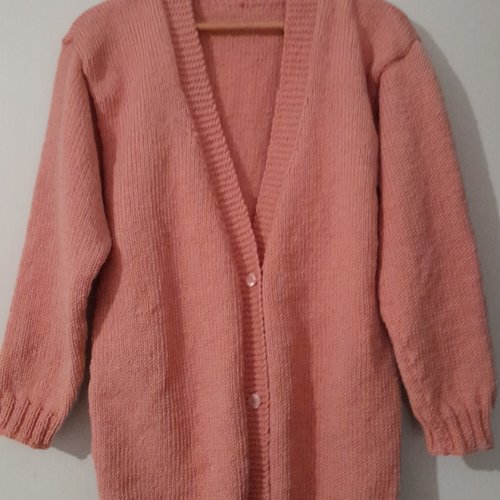 Gilet femme taille 3xl , laine 60% mérinos et 40% laine acrylique , tricoté à la main aux aiguilles
