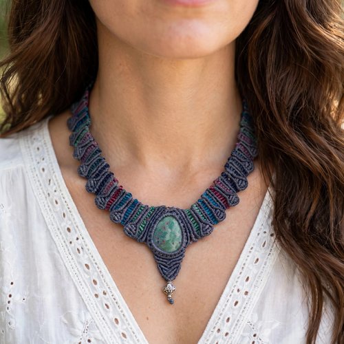 Collier rubis sur fuschite - bijou artisanal unique