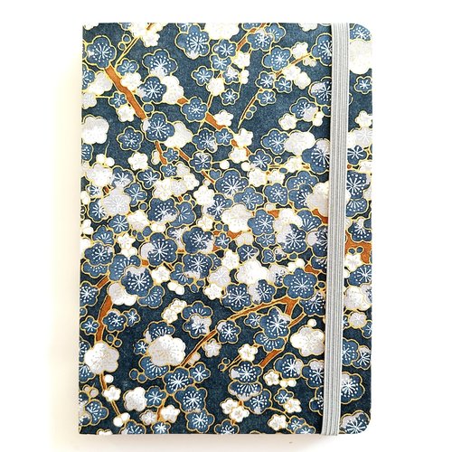 Carnet  / calepin a6 bullet - couverture papier japonais washi fleurs de prunier gris et bleu marine sur fond bleu marine