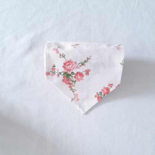 Foulard ascot pour femme,foulard fleuri, foulard cravate, écharpe fleurie, bandeau, ceinture, accessoire de sac