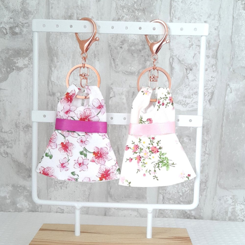 Porte clés robe de poupée