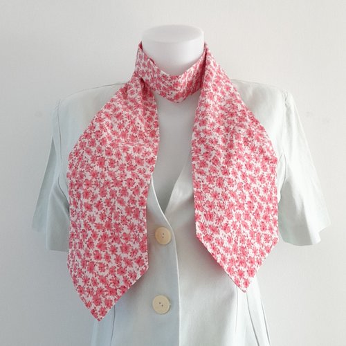 Foulard ascot pour femme,foulard fleuri, foulard cravate, écharpe fleurie, bandeau, ceinture, accessoire de sac