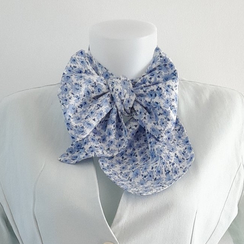 Foulard ascot pour femme,foulard fleuri, foulard cravate, écharpe fleurie, bandeau, ceinture, accessoire de sac